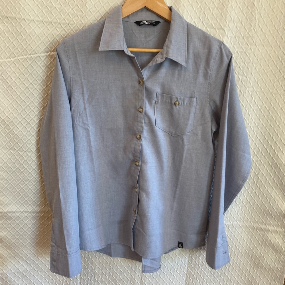 The North Face casual button up dress shirt. Soft light blue/gray. Medium. NWOT.